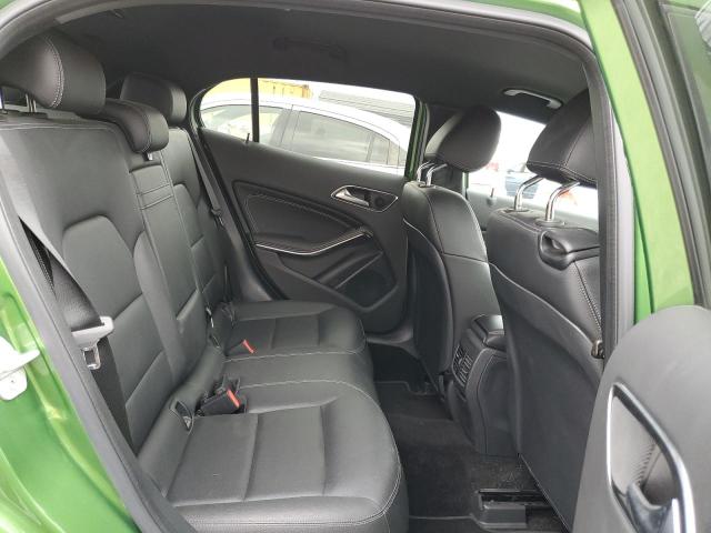 WDCTG4GB0GJ228537 Mercedes-Benz Gla 250 4matic