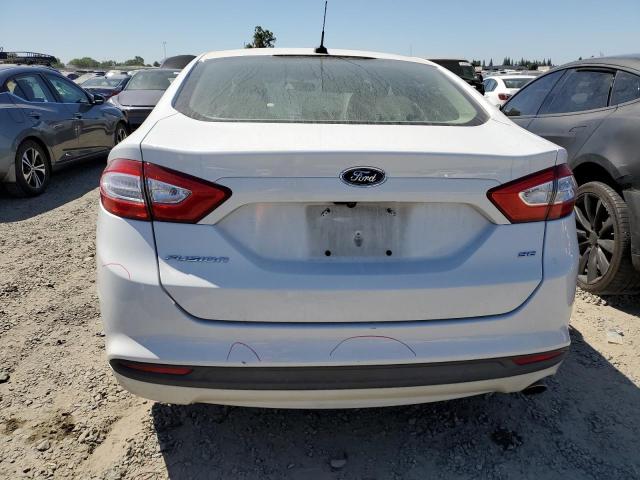 3FA6P0H73GR227979 Ford FUSION SE