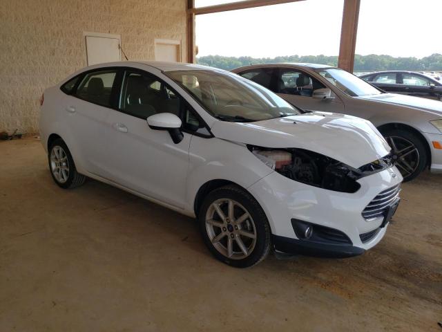 3FADP4BJ3KM105566 Ford FIESTA SE