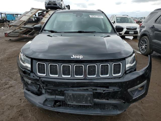 3C4NJDBB6JT393693 Jeep Compass Latitude