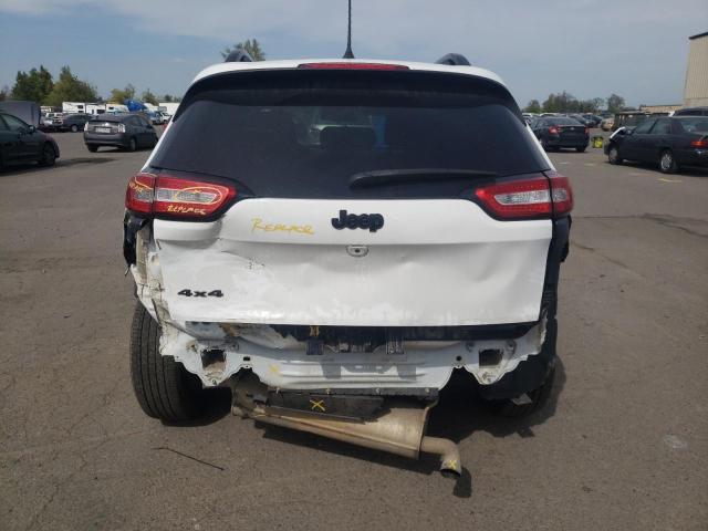 1C4PJMCXXJD570075 Jeep Cherokee Latitude