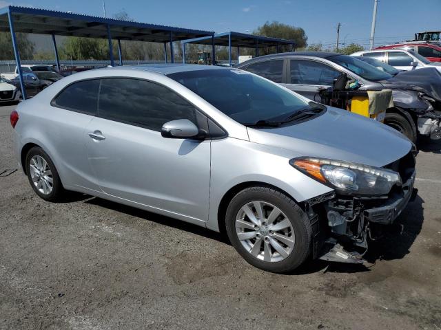 KNAFX6A84G5602066 KIA FORTE EX
