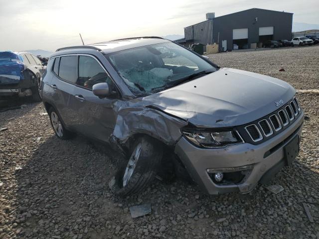 3C4NJCBB2JT165183 Jeep Compass Latitude