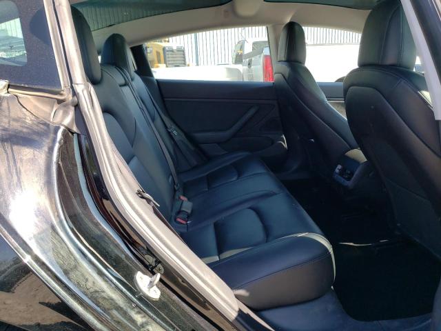 5YJ3E1EAXKF304995 Tesla MODEL 3