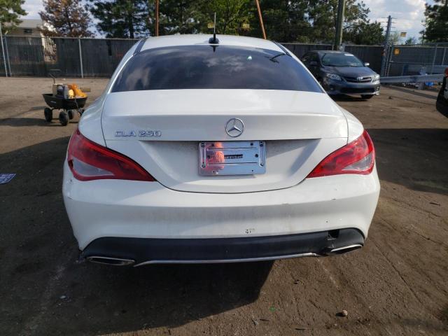 WDDSJ4EBXHN418609 Mercedes-Benz CLA 250