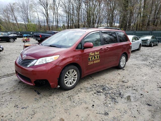 2014 Toyota Sienna XLE