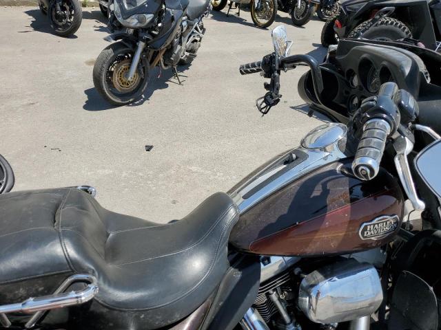 2011 HARLEY-DAVIDSON FLHTCU 1HD1FC417BB657701