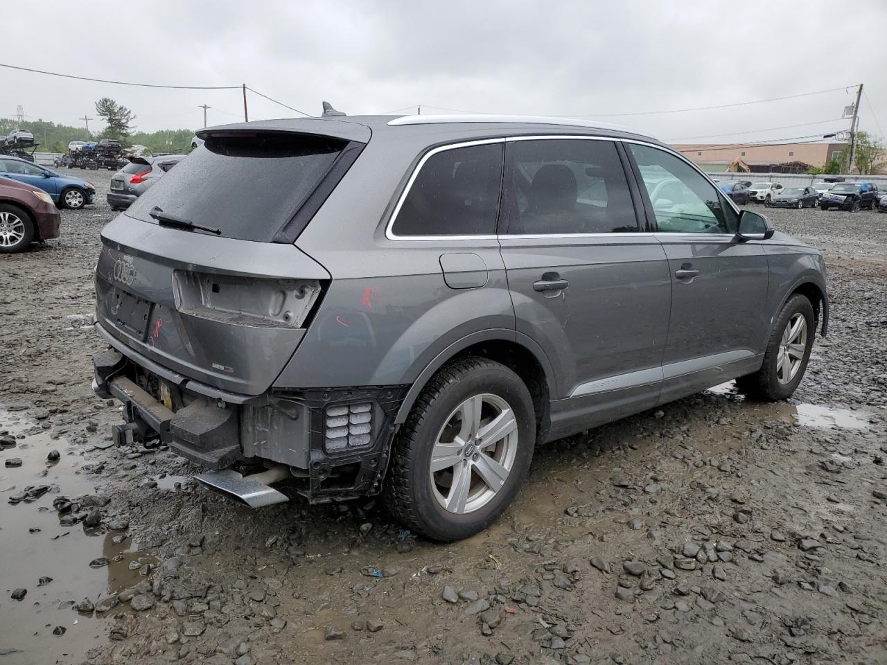 WA1LHAF79HD050796 2017 Audi Q7 Premium Plus