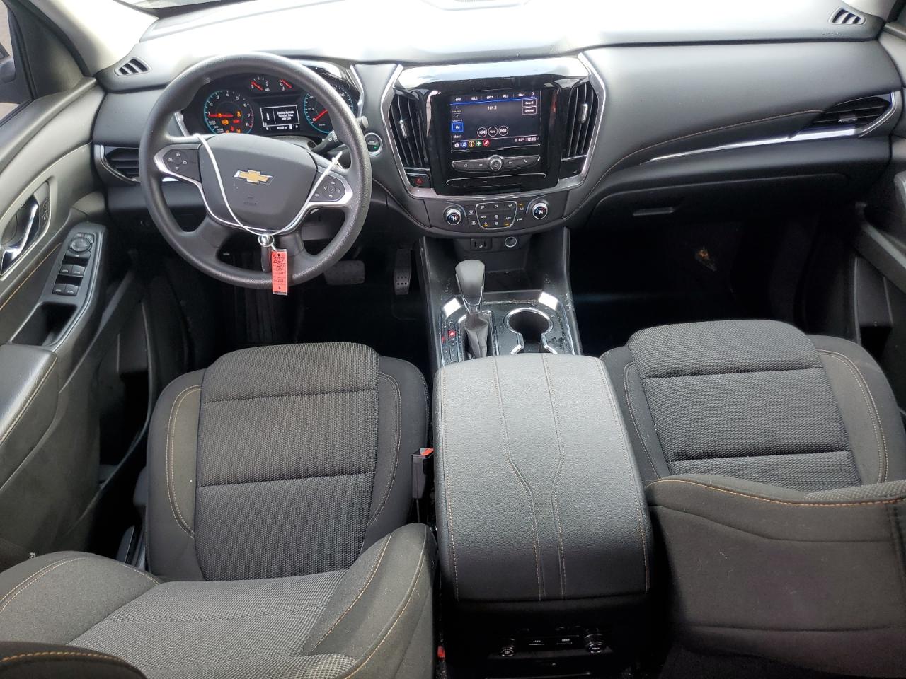 CHEVROLET TRAVERSE LS