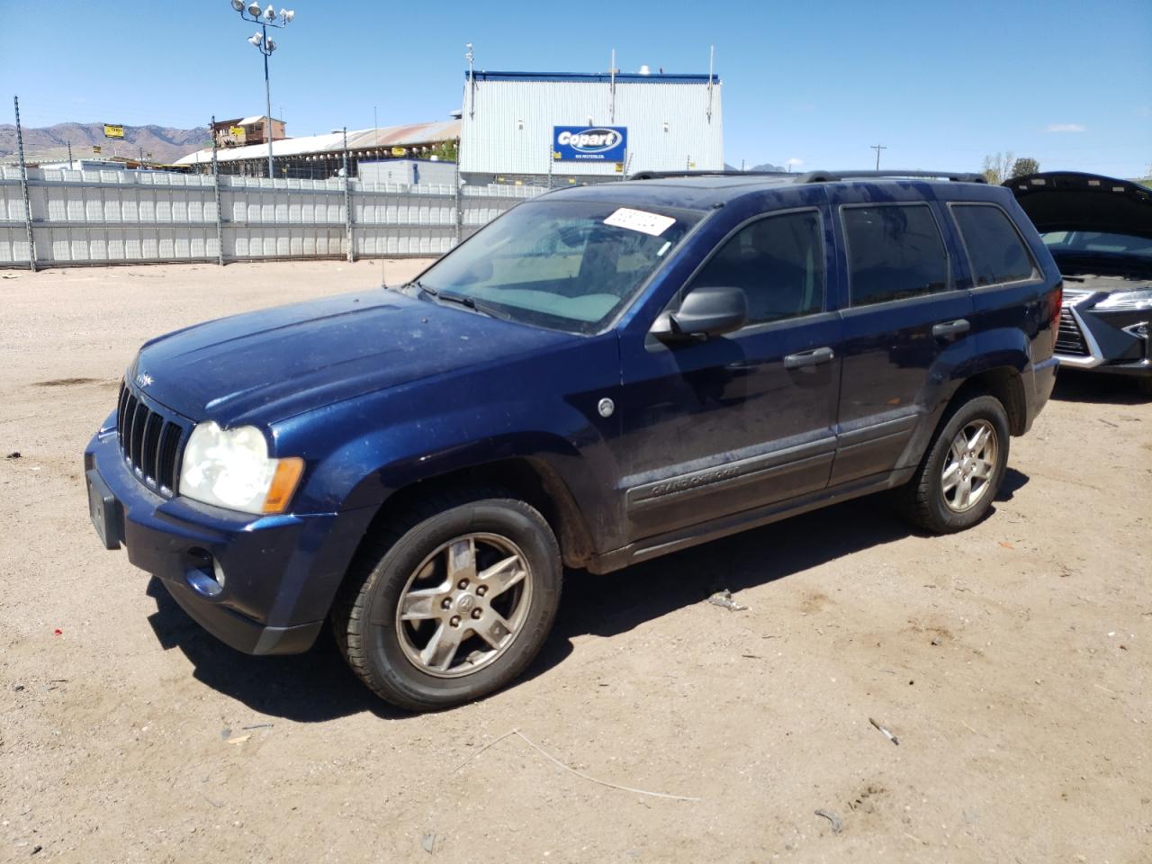 1J4HR48N85C553706 2005 Jeep Grand Cherokee Laredo