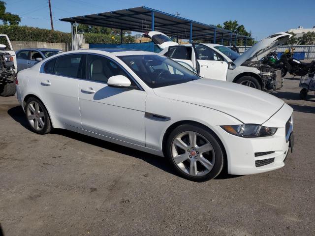 VIN SAJAE4BNXHA968653 2017 Jaguar XE, Prestige no.4