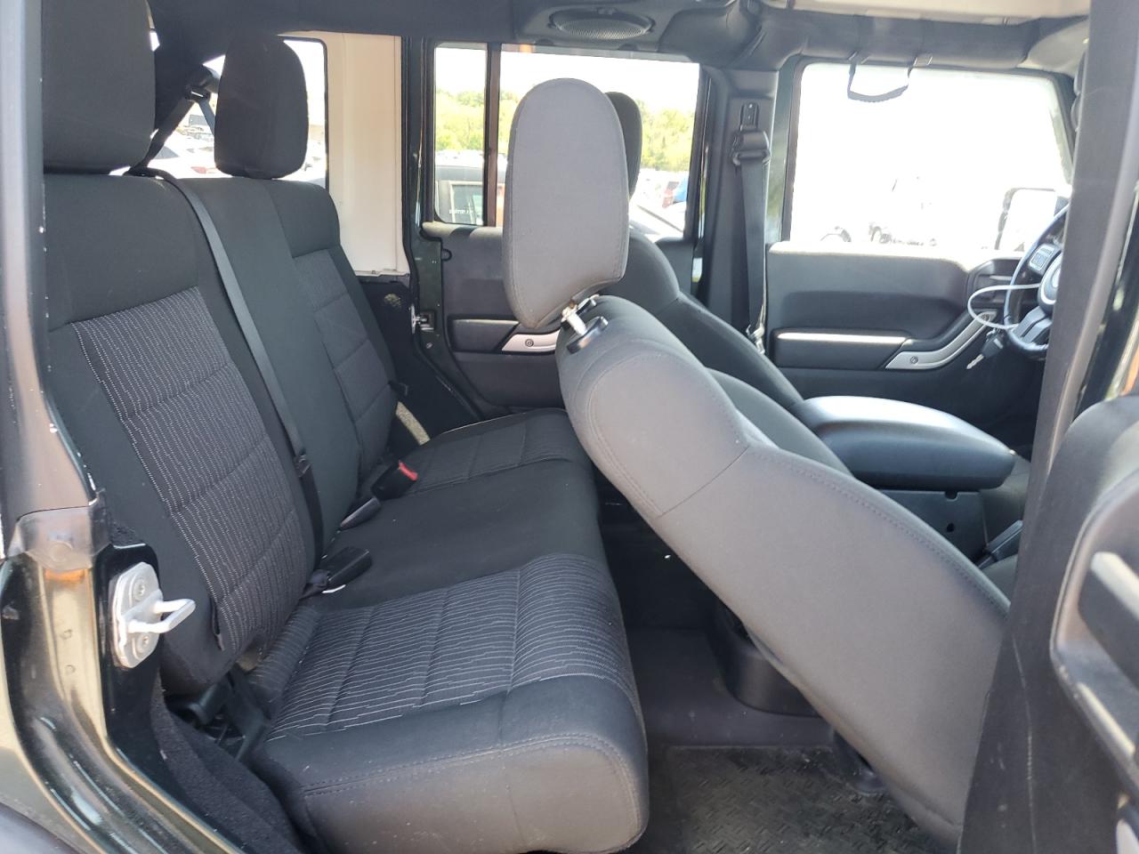 1C4BJWEGXCL109227 2012 Jeep Wrangler Unlimited Sahara