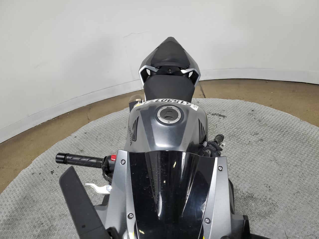 MLHPC6253N5301239 HONDA CBR CYCLE 2022