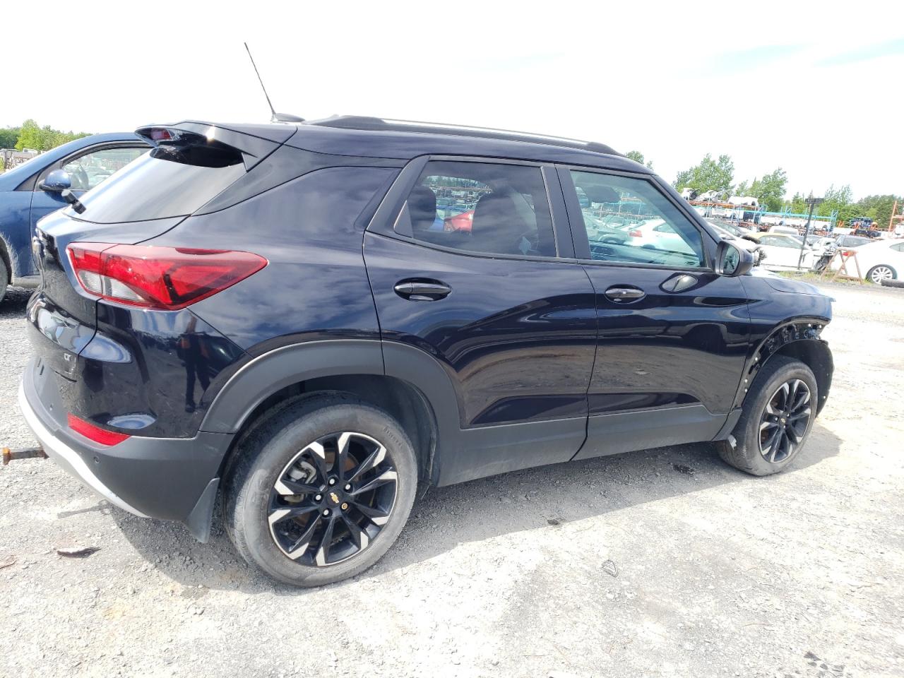 VIN: KL79MRSL3MB114427 2021 CHEVROLET TRAILBLZR