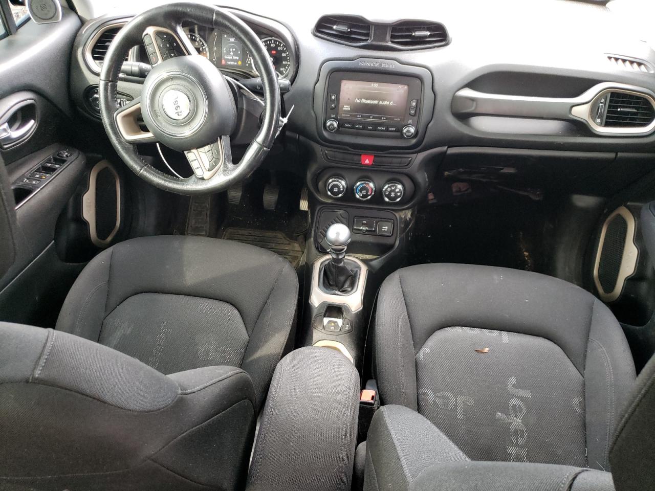 ZACCJABH9FPC13258 2015 Jeep Renegade Latitude