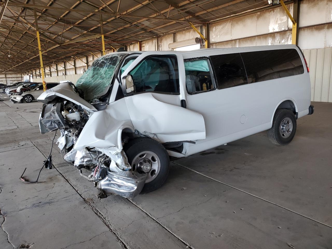 CHEVROLET EXPRESS LT