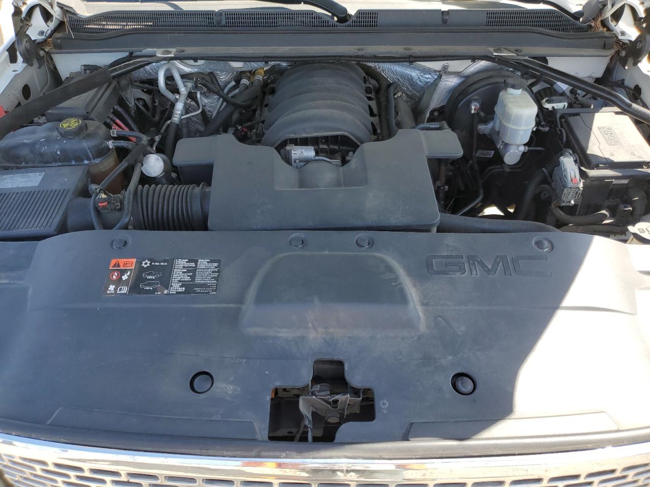 1GKS2GKC8FR155164 2015 GMC Yukon Xl K1500 Sle