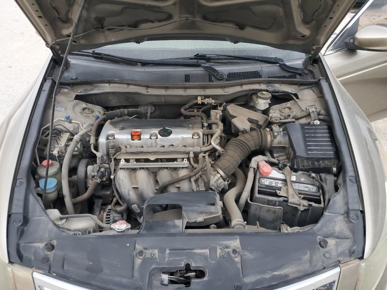 1HGCP2F32AA152428 2010 Honda Accord Lx