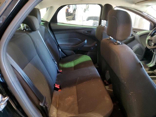 2018 Ford Focus S VIN: 1FADP3E23JL300162 Lot: 56566574