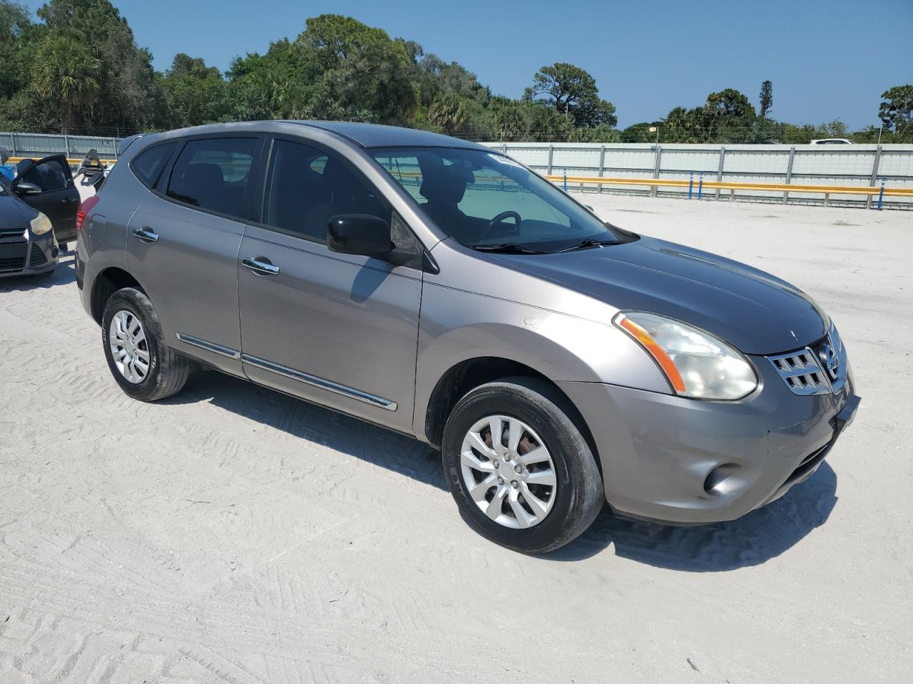 2013 Nissan Rogue S vin: JN8AS5MT1DW531618