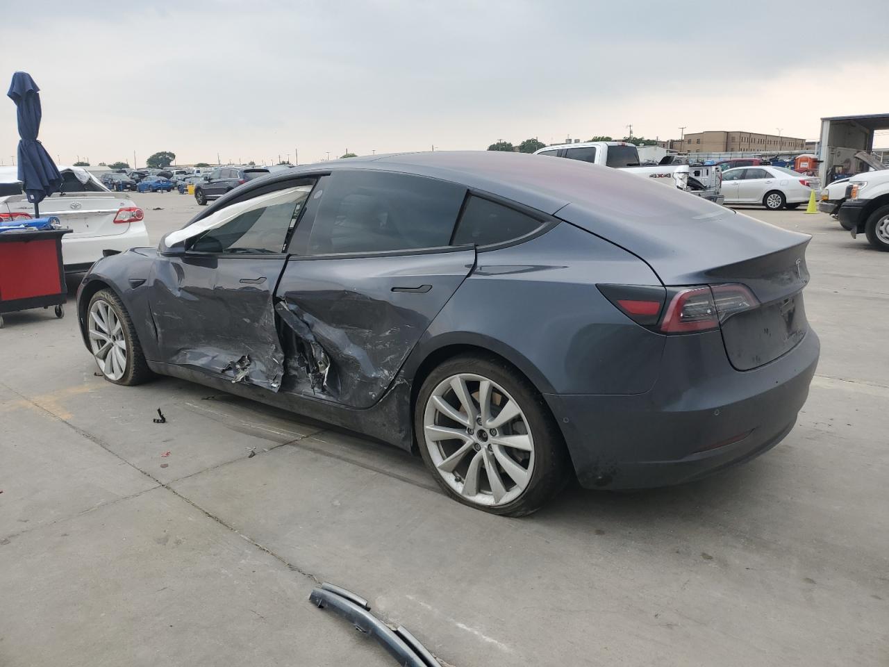 5YJ3E1EA4JF017554 2018 Tesla Model 3