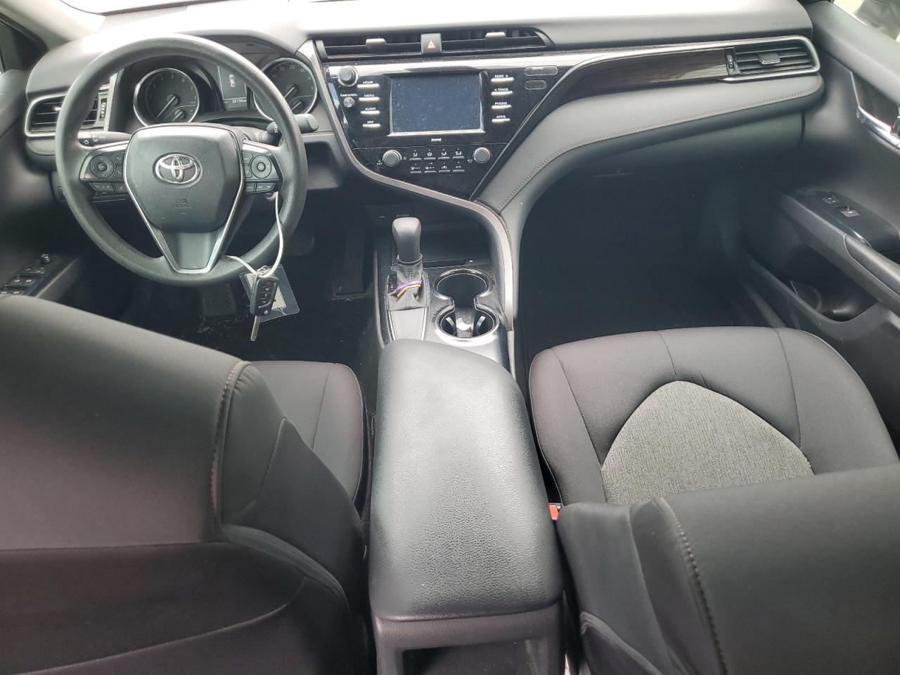 4T1C11AK0LU981360 2020 Toyota Camry Le