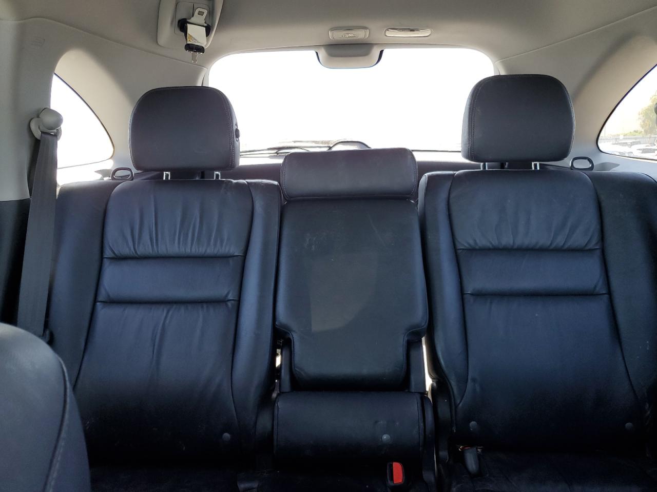 JHLRE4H77AC008813 2010 Honda Cr-V Exl