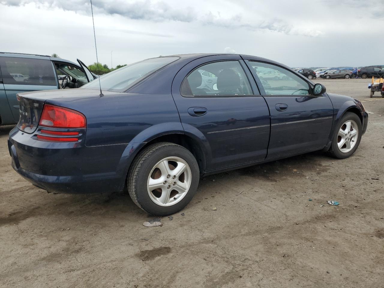 1B3EL46X04N226705 2004 Dodge Stratus Sxt