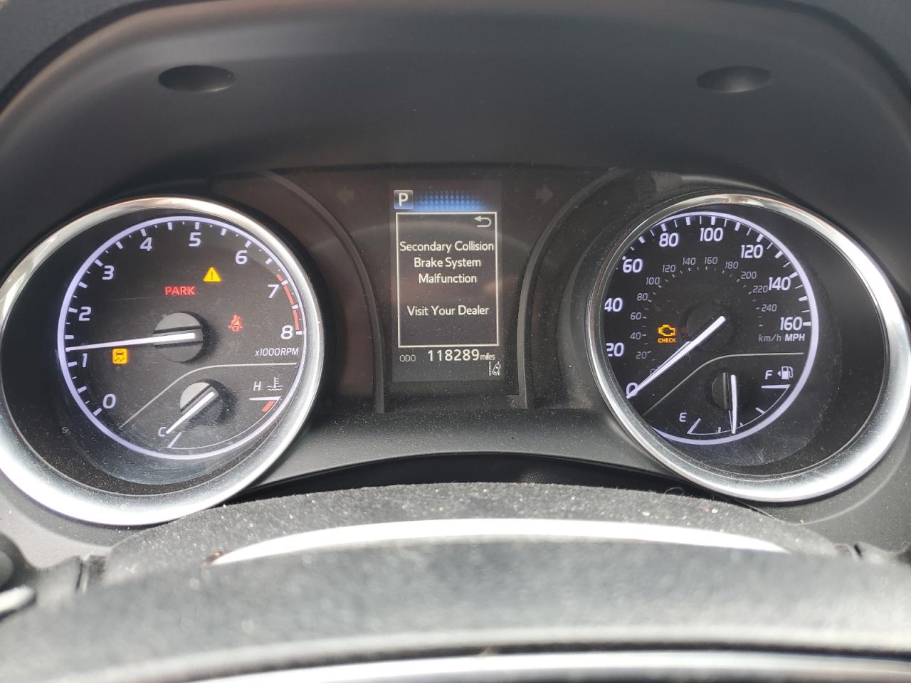 4T1B11HK5JU578375 TOYOTA CAMRY 2018