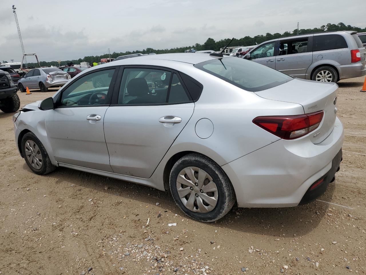 3KPA24ABXJE078705 2018 Kia Rio Lx