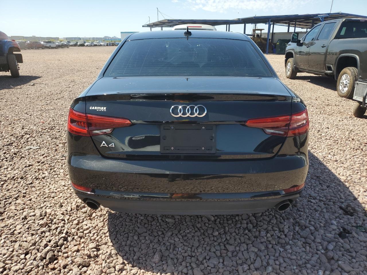 2017 Audi A4 Premium vin: WAUGNAF49HN020954