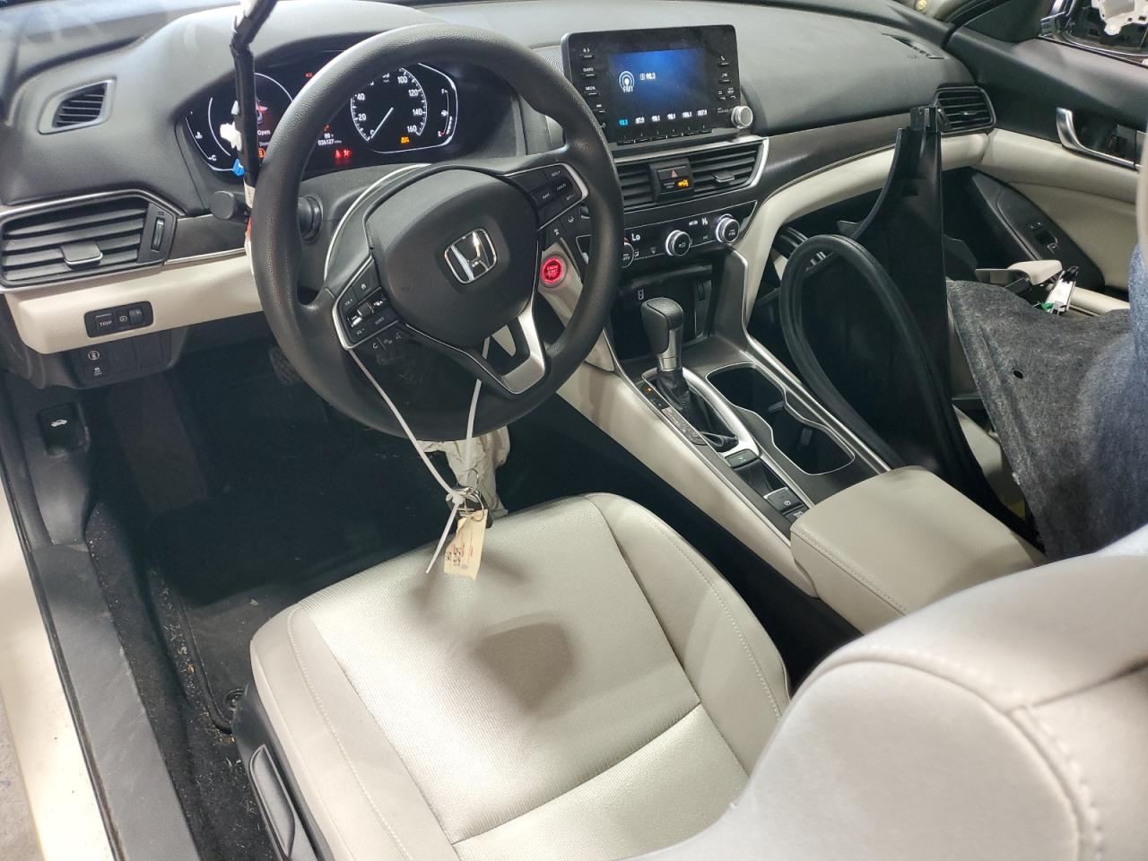 1HGCV1F15KA129824 2019 Honda Accord Lx