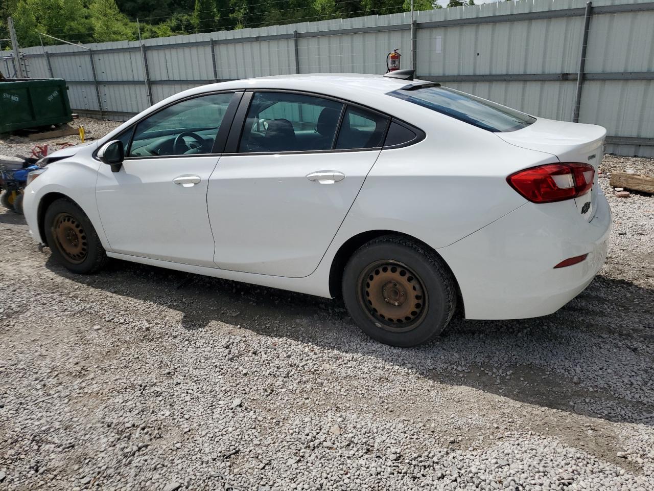 1G1BB5SM2J7207233 2018 Chevrolet Cruze Ls