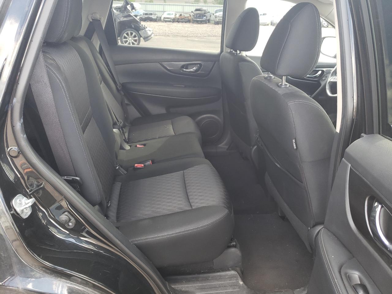 KNMAT2MV4KP505594 NISSAN ROGUE 2019