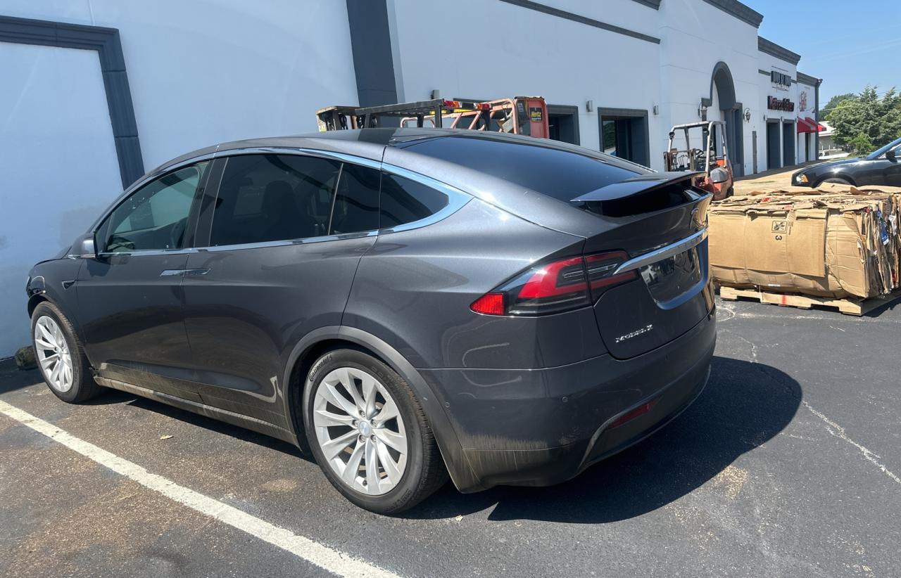 5YJXCBE23JF127761 2018 Tesla Model X