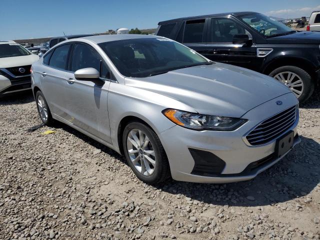 VIN 3FA6P0HD4KR148531 2019 Ford Fusion, SE no.4