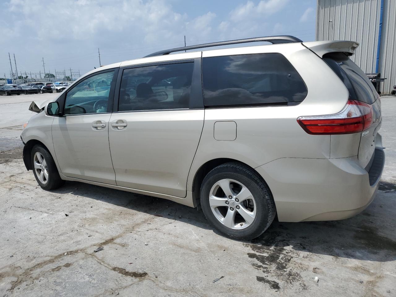 5TDKZ3DC7HS873936 2017 Toyota Sienna Le