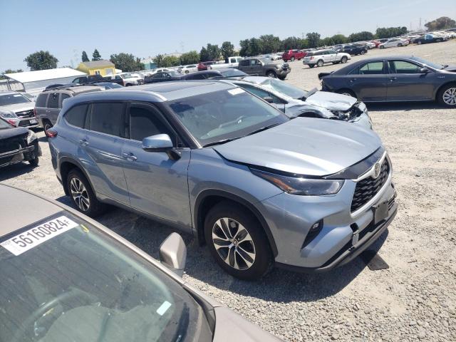 2022 Toyota Highlander Xle VIN: 5TDHZRBH3NS213495 Lot: 55733534