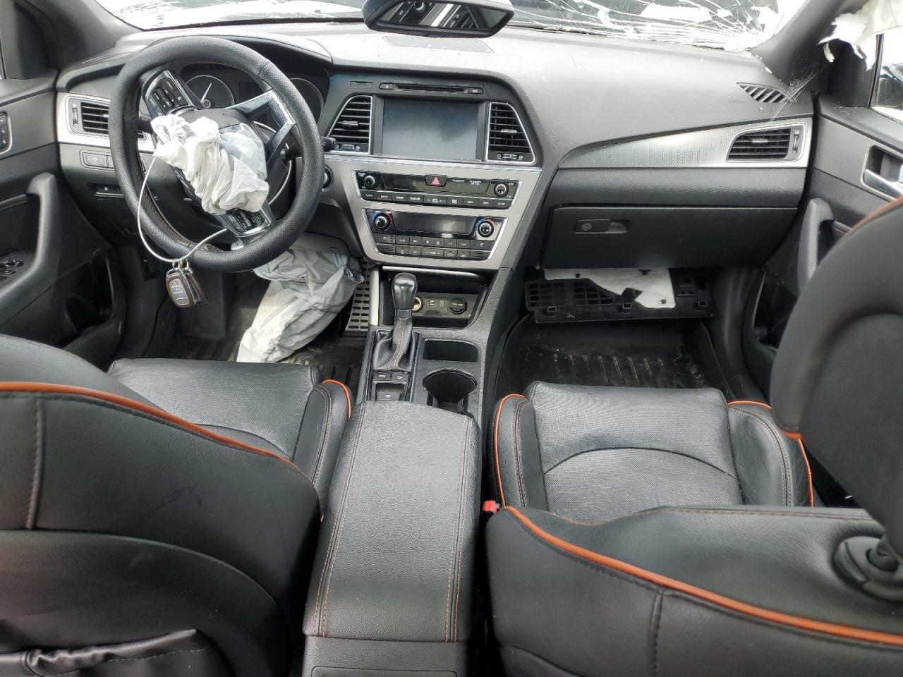 5NPE34AB9FH171250 2015 Hyundai Sonata Sport