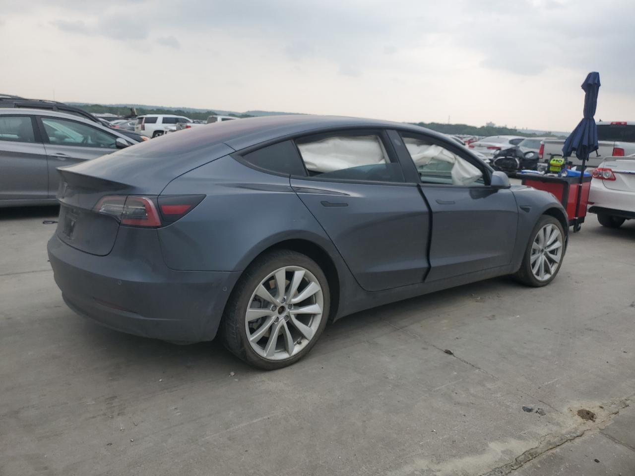 5YJ3E1EA4JF017554 2018 Tesla Model 3