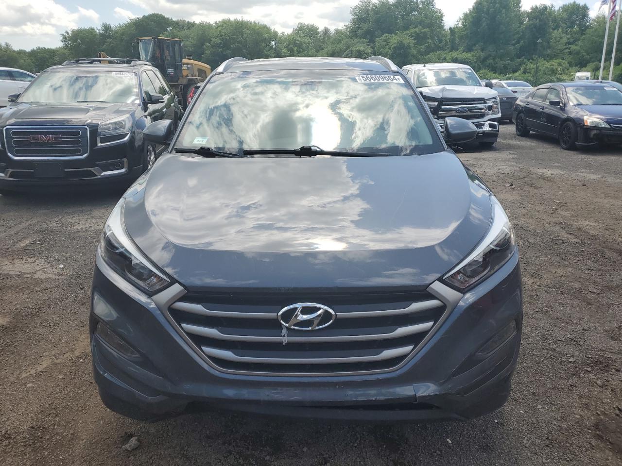 2017 Hyundai Tucson Limited vin: KM8J3CA42HU565672