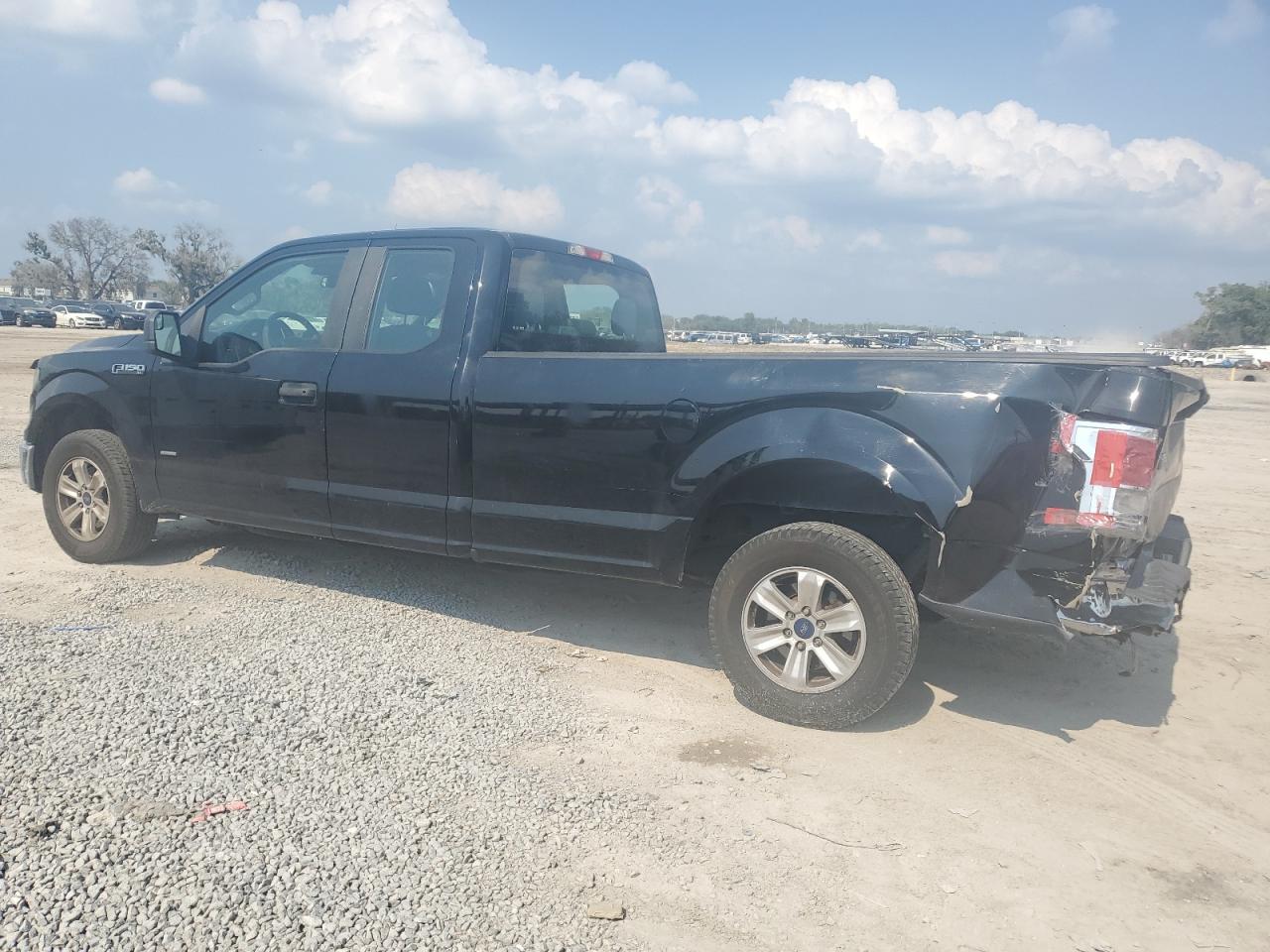 1FTEX1CP3HKC30499 2017 Ford F150 Super Cab