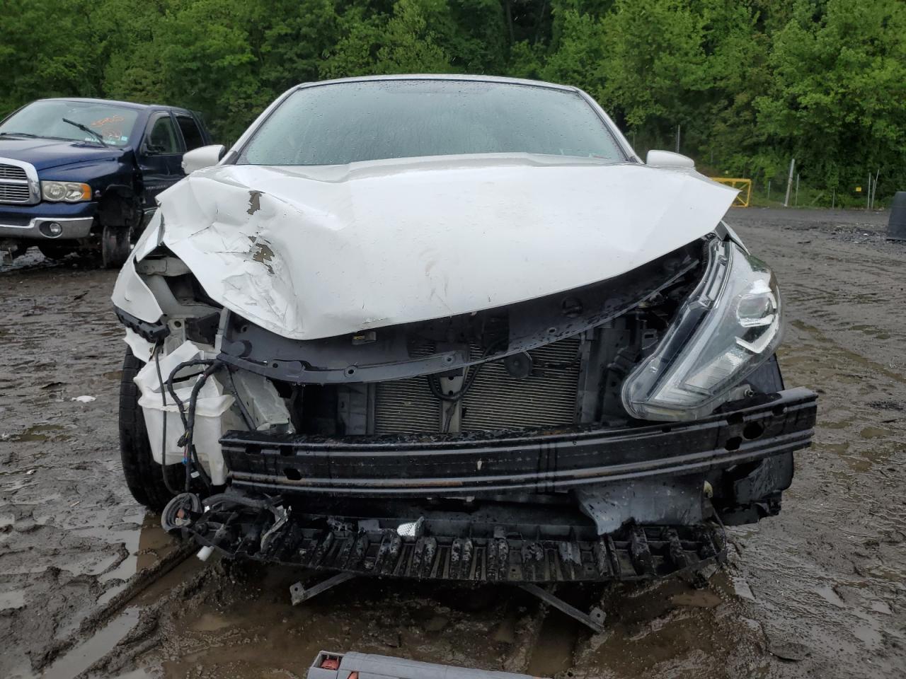 3N1AB7AP0GY320327 2016 Nissan Sentra S