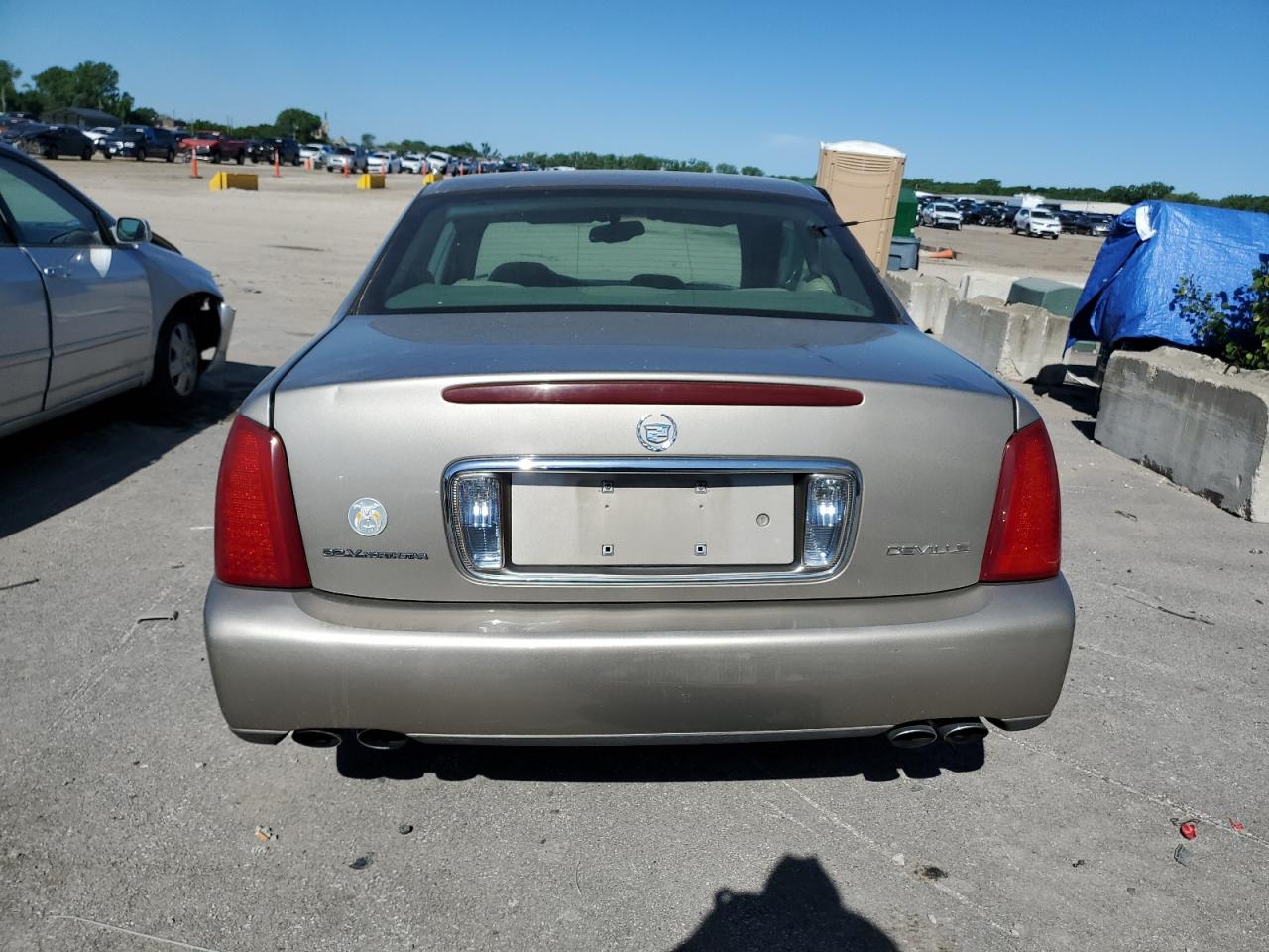 1G6KD54Y82U221354 2002 Cadillac Deville