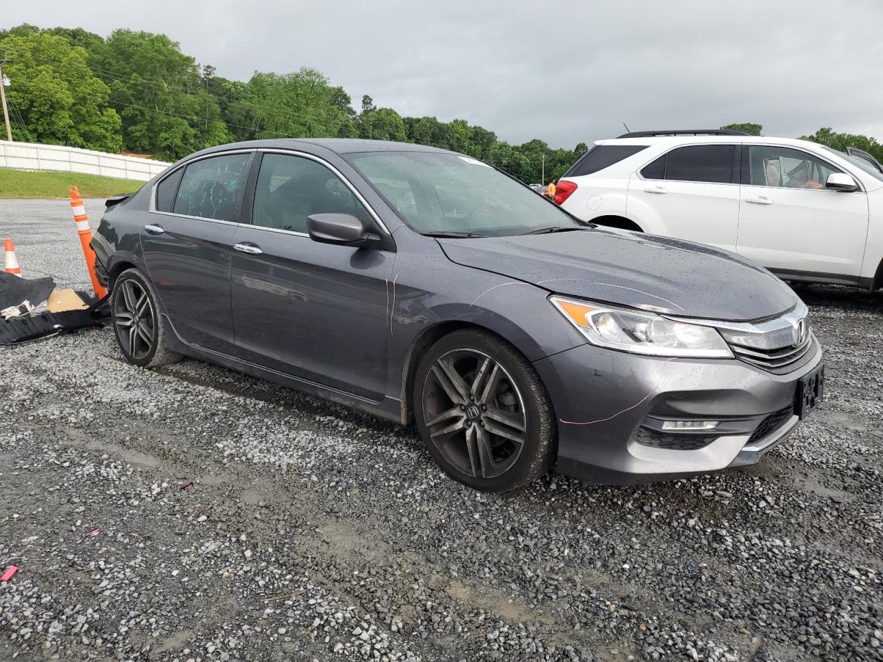 1HGCR2F56HA236788 HONDA ACCORD 2017