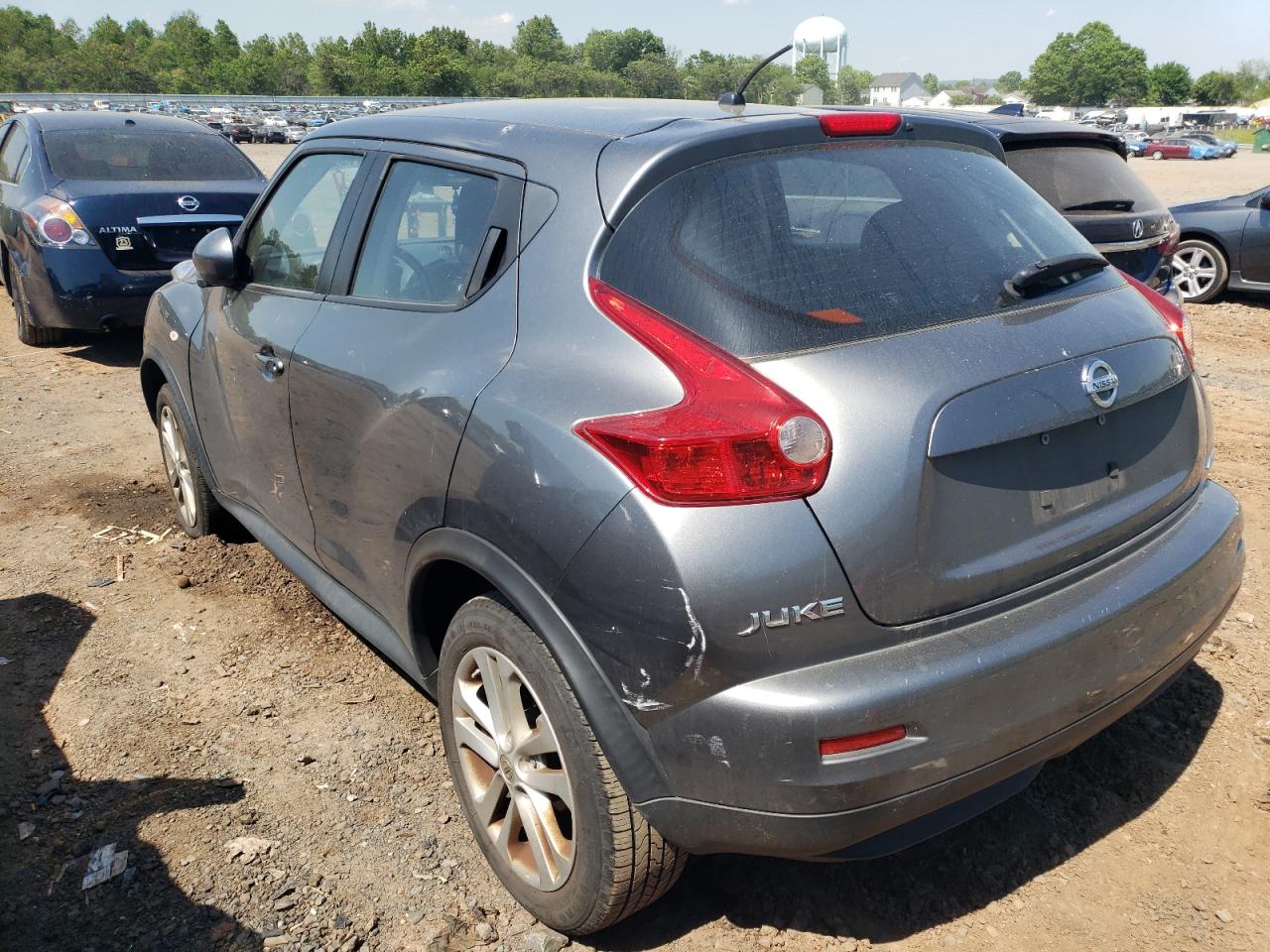 2013 Nissan Juke S vin: JN8AF5MR7DT221466