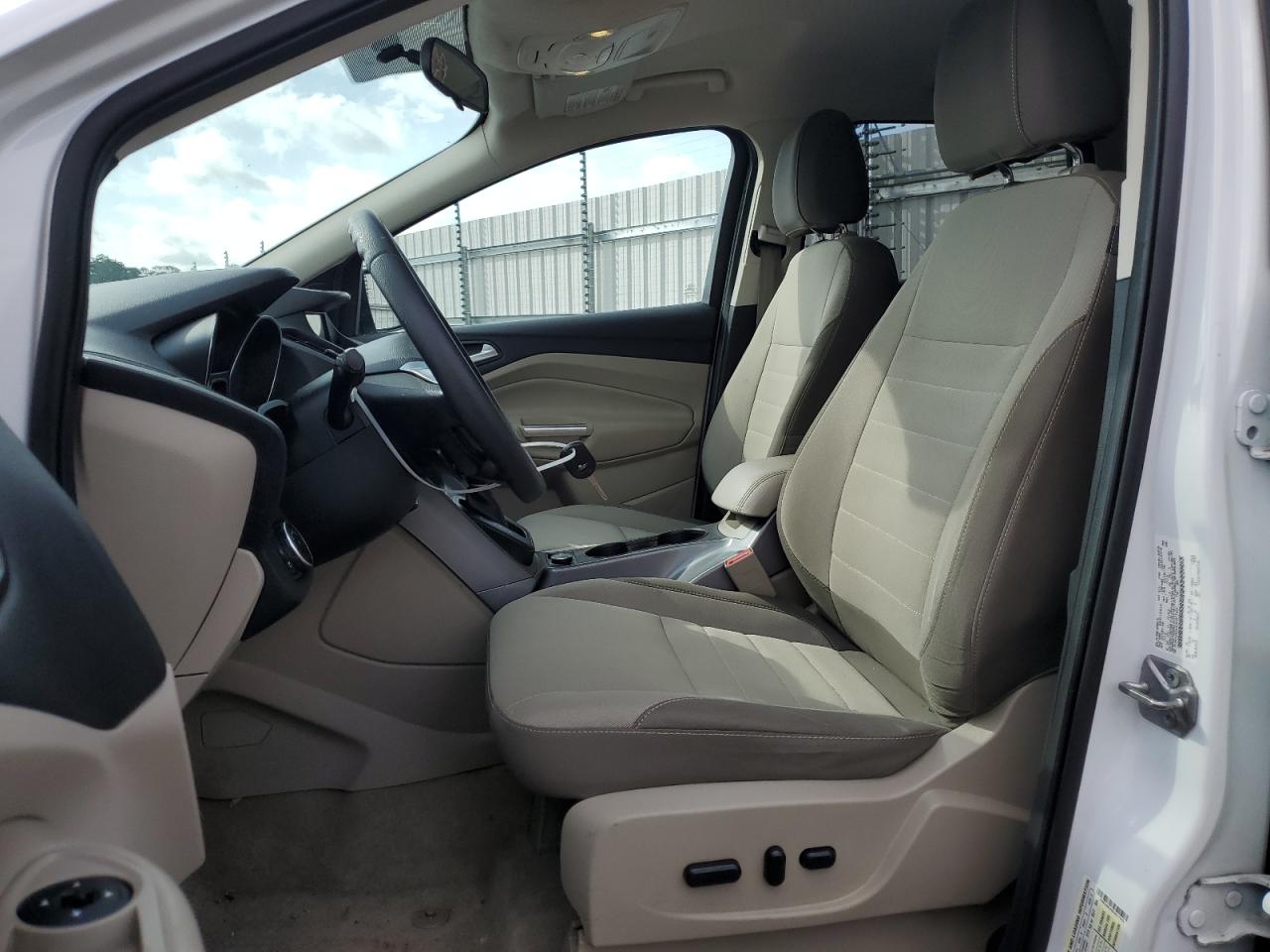 1FMCU0GX9GUA17463 FORD ESCAPE 2016