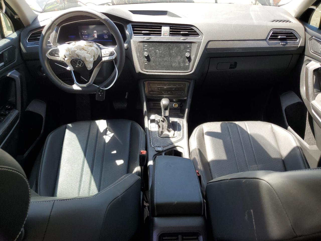 3VVNB7AX0PM018110 2023 Volkswagen Tiguan Se