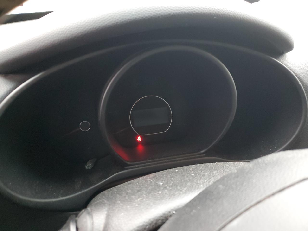 KNDJP3A57G7322731 2016 Kia Soul +