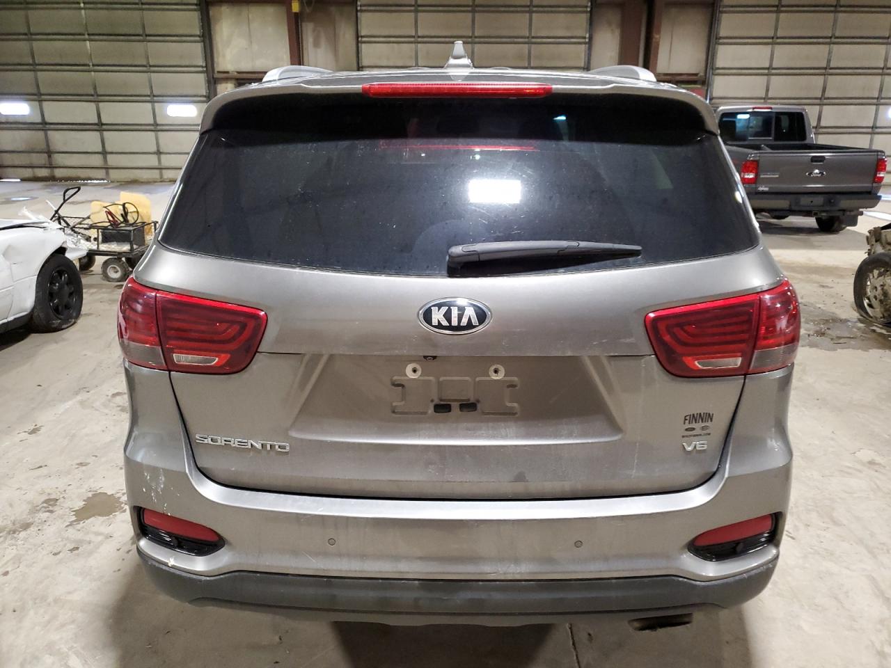 5XYPGDA5XKG476880 2019 Kia Sorento Lx